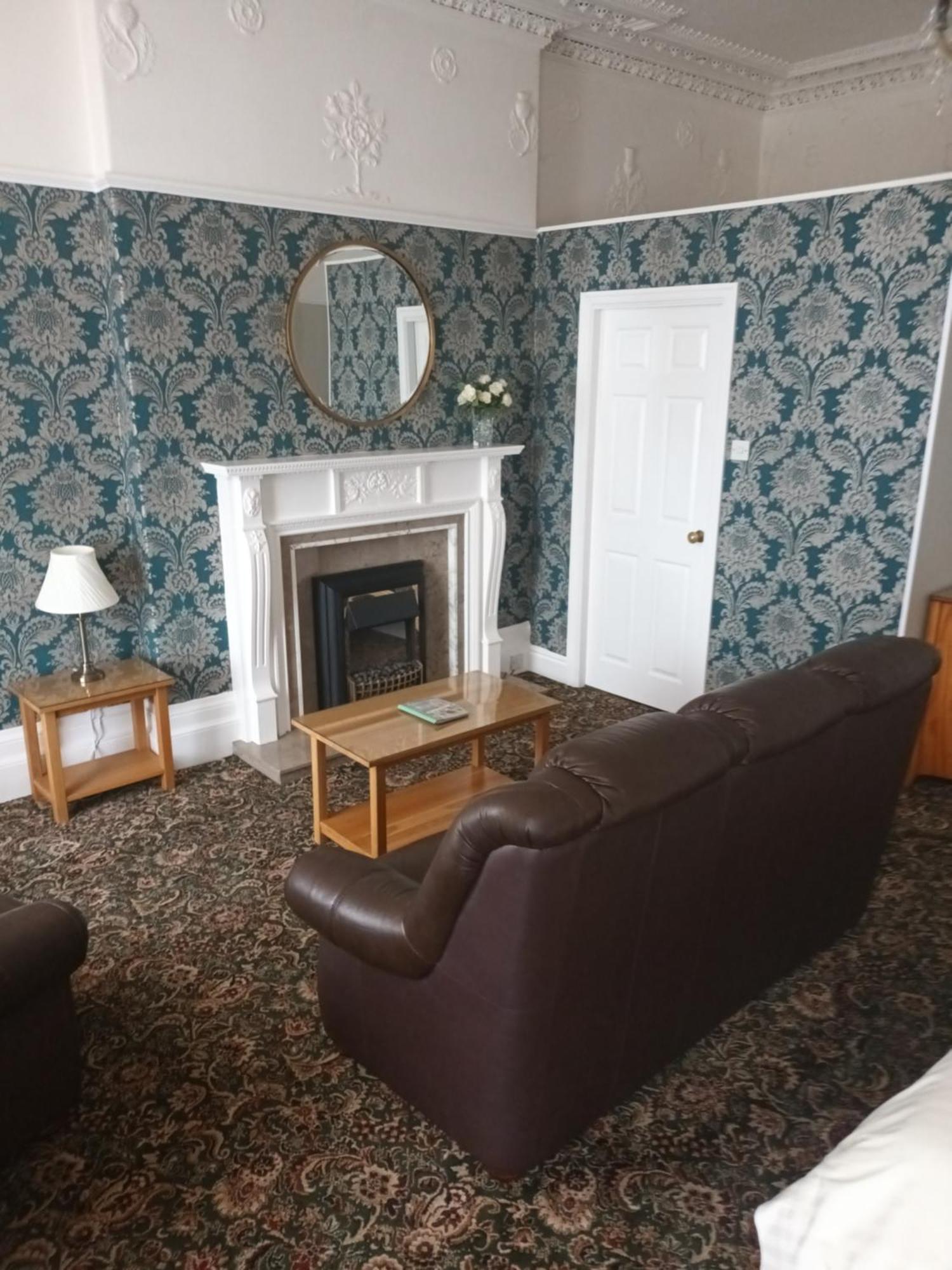 Eden Vale Ground Floor Sea View Apartment Morecambe Exterior photo